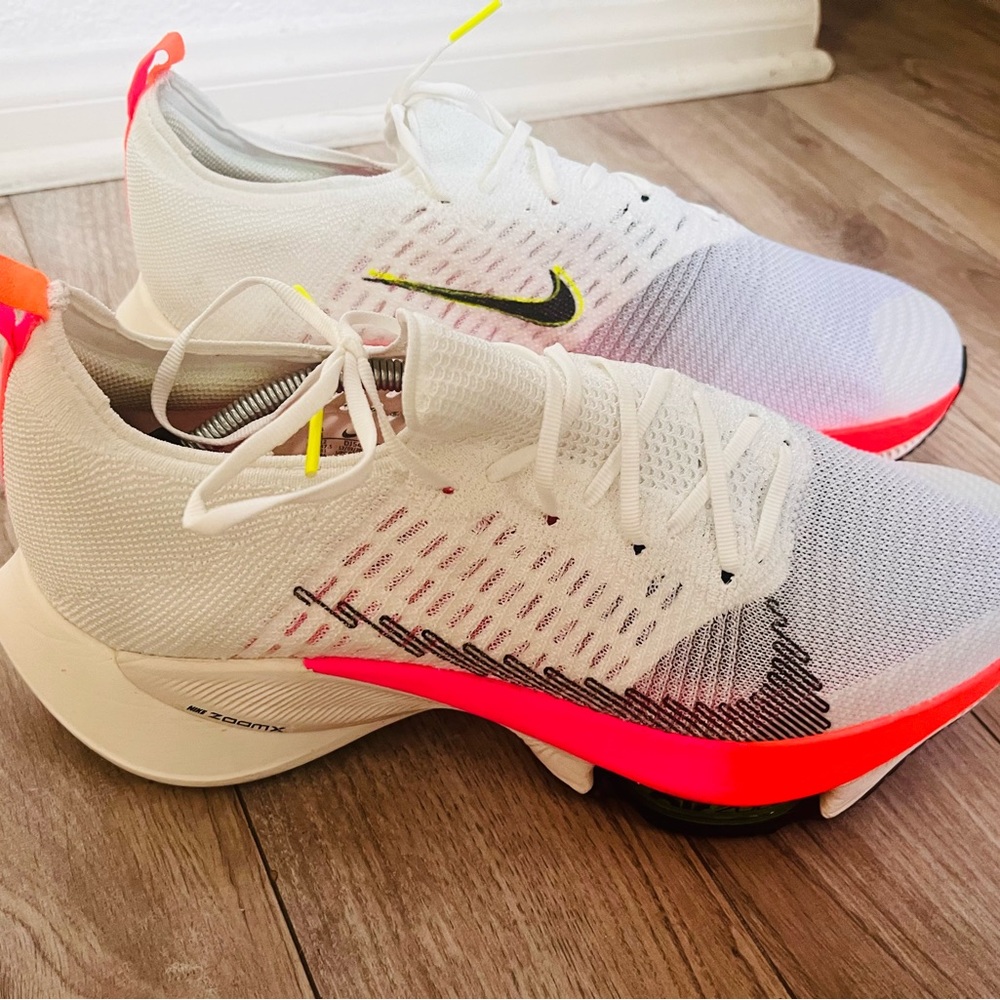 Nike Air Zoom Tempo NEXT% Rawdacious Flyknit White Coral Pink Running DJ5430-100